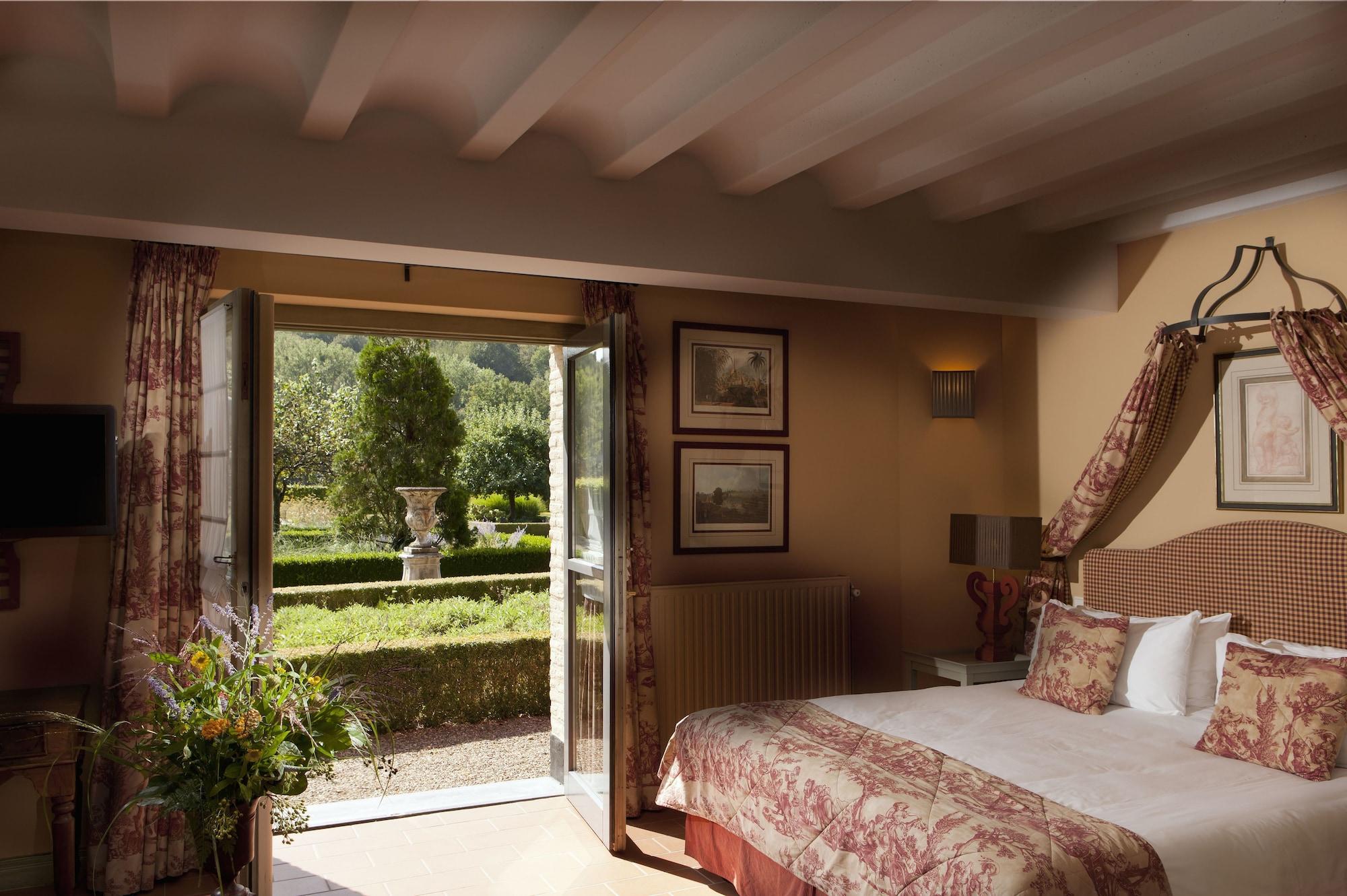 Chateau St Gerlach - Oostwegel Collection, Member Of Relais And Chateaux Valkenburg aan de Geul Luaran gambar A room at the hotel