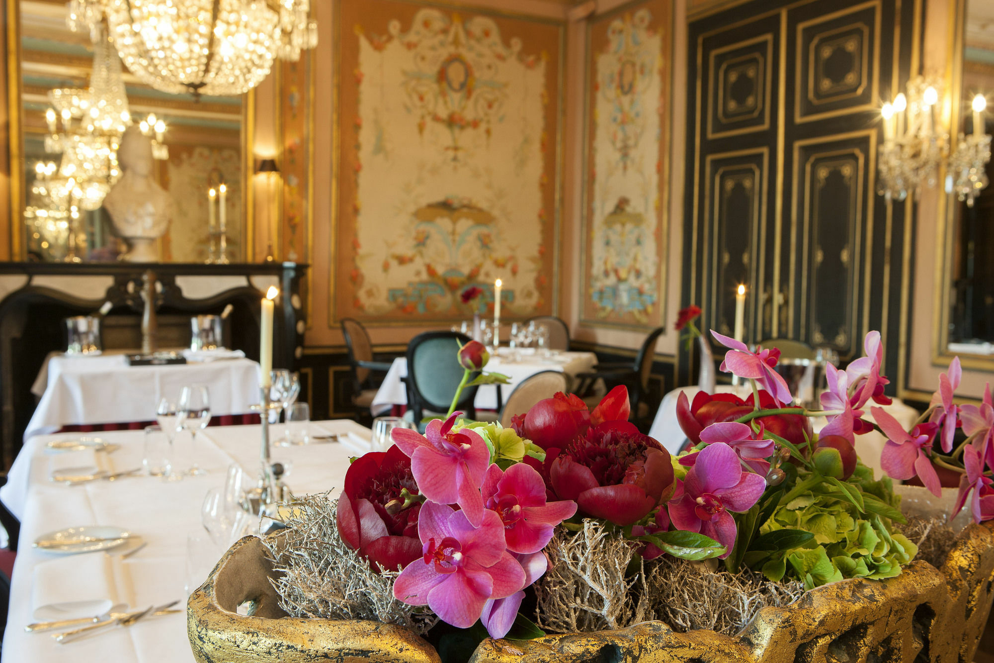 Chateau St Gerlach - Oostwegel Collection, Member Of Relais And Chateaux Valkenburg aan de Geul Luaran gambar Interior of the restaurant